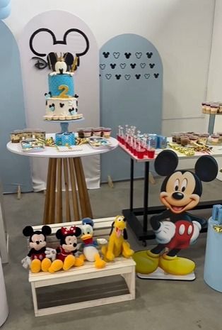 Salón Soñado, cumple Dionisio